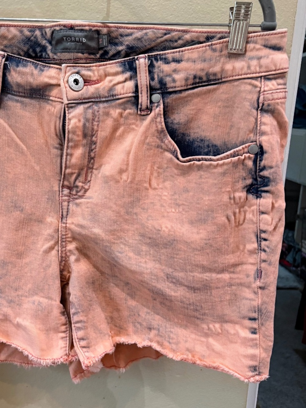 Torrid Jean Short - Picture 3 of 7